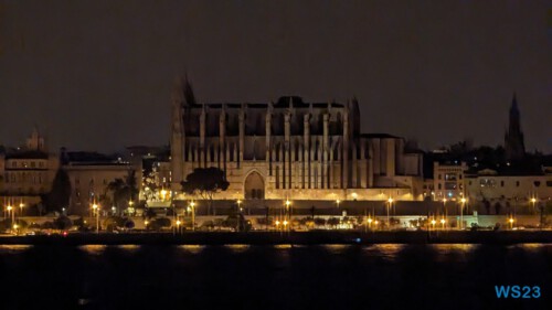Kathedrale Palma de Mallorca 23.07.09 Neue Abenteuer auf eigene Faust im Mittelmeer AIDAstella 020 Kathedrale Palma de Mallorca 23.07.09 Neue Abenteuer auf eigene Faust im Mittelmeer AIDAstella 020