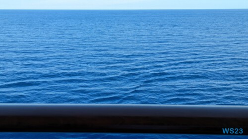 Mittelmeer 23.05.04 Von Arabien durch den Suezkanal zu Mittelmeerinseln AIDAcosma 001 Mittelmeer 23.05.04 Von Arabien durch den Suezkanal zu Mittelmeerinseln AIDAcosma 001