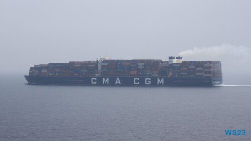 Rotes Meer 23.04.24 Von Arabien durch den Suezkanal zu Mittelmeerinseln AIDAcosma 001