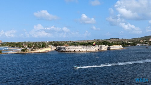 Fuerte de San Fernando de Bocachica Isla de Tierra Bomba Cartagena 24.02.22 Traumhafte Strände und Wale in Mittelamerika und Karibik AIDAluna 006 Fuerte de San Fernando de Bocachica Isla de Tierra Bomba Cartagena 24.02.22 Traumhafte Strände und Wale in Mittelamerika und Karibik AIDAluna 006