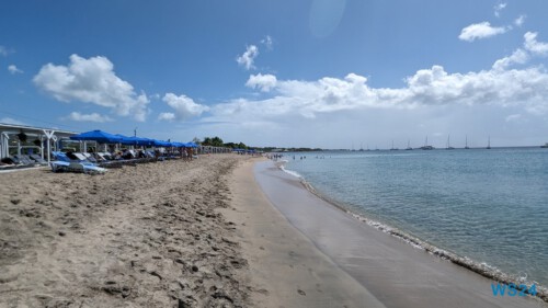 Pinneys Beach Basseterre 24.02.27 Traumhafte Strände und Wale in Mittelamerika und Karibik AIDAluna 010 Pinneys Beach Basseterre 24.02.27 Traumhafte Strände und Wale in Mittelamerika und Karibik AIDAluna 010