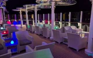 AIDA Lounge Karibik 24.11.22 Zu Fuß mit Taxi Fähre Boot Bus zu karibischen Stränden AIDAperla 018