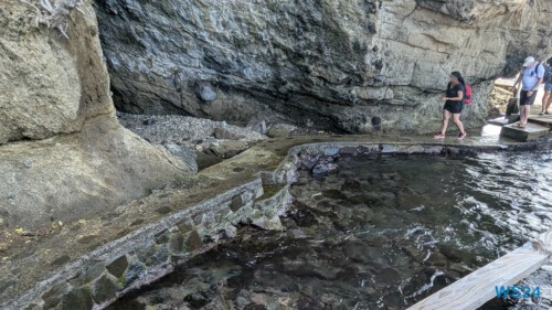 Bequia Kingstown 24.11.29 Zu Fuß mit Taxi Fähre Boot Bus zu karibischen Stränden AIDAperla 024