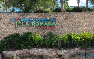 La Romana 24.12.05 Zu Fuß mit Taxi Fähre Boot Bus zu karibischen Stränden AIDAperla 002