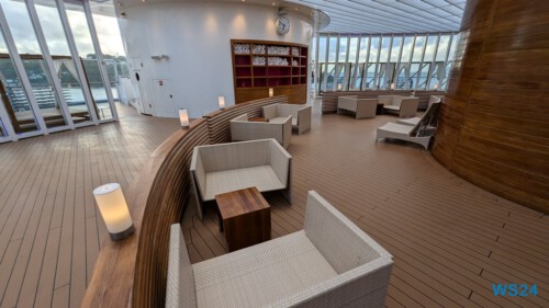 Patiodeck Karibik 24.11.26 Zu Fuß mit Taxi Fähre Boot Bus zu karibischen Stränden AIDAperla 025