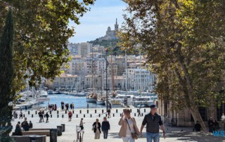 Place Villeneuve Bargemon Marseille 24.09.12 Geburtstage und Krimis virtuell und live im Mittelmeer AIDAcosma 022
