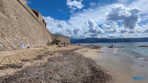 Plage Saint François Ajaccio 24.09.18 Geburtstage und Krimis virtuell und live im Mittelmeer AIDAcosma 007 Plage Saint François Ajaccio 24.09.18 Geburtstage und Krimis virtuell und live im Mittelmeer AIDAcosma 007