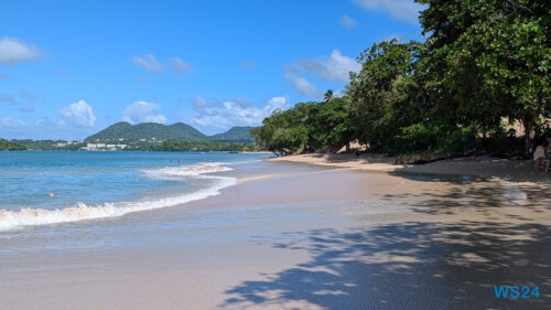Vigie Beach Castries 24.11.30 Zu Fuß mit Taxi Fähre Boot Bus zu karibischen Stränden AIDAperla 015