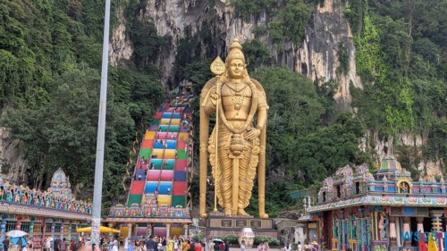 Batu Höhlen Port Klang 25.05.07 Begeistert zum ersten Mal in Südostasien AIDAstella 042