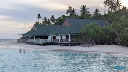 Kuda Bandos Malé 25.05.14 Begeistert zum ersten Mal in Südostasien AIDAstella 029 Kuda Bandos Malé 25.05.14 Begeistert zum ersten Mal in Südostasien AIDAstella 029