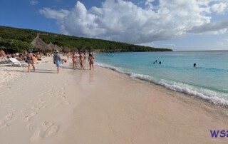 PXL 20251207 193435707