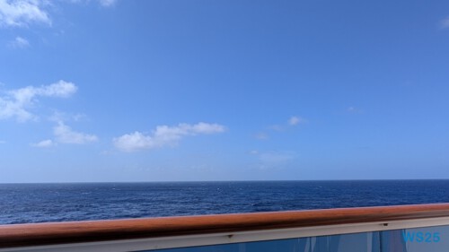 Karibik 25.12.05 Baden und Schnorcheln im kristallklaren Meer AIDAperla 002 Karibik 25.12.05 Baden und Schnorcheln im kristallklaren Meer AIDAperla 002