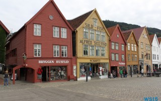 Bryggen Bergen 12.08.20 - Norwegen Island Schottland AIDAmar Nordeuropa