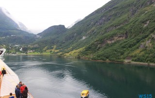 Geiranger Geirangerfjord 12.08.21 - Norwegen Island Schottland AIDAmar Nordeuropa