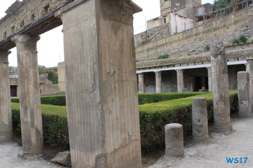 Herculaneum Neapel 17.07.24 – Italien, Spanien und tolle Mittelmeerinseln AIDAstella 063 Herculaneum Neapel 17.07.24 - Italien, Spanien und tolle Mittelmeerinseln AIDAstella